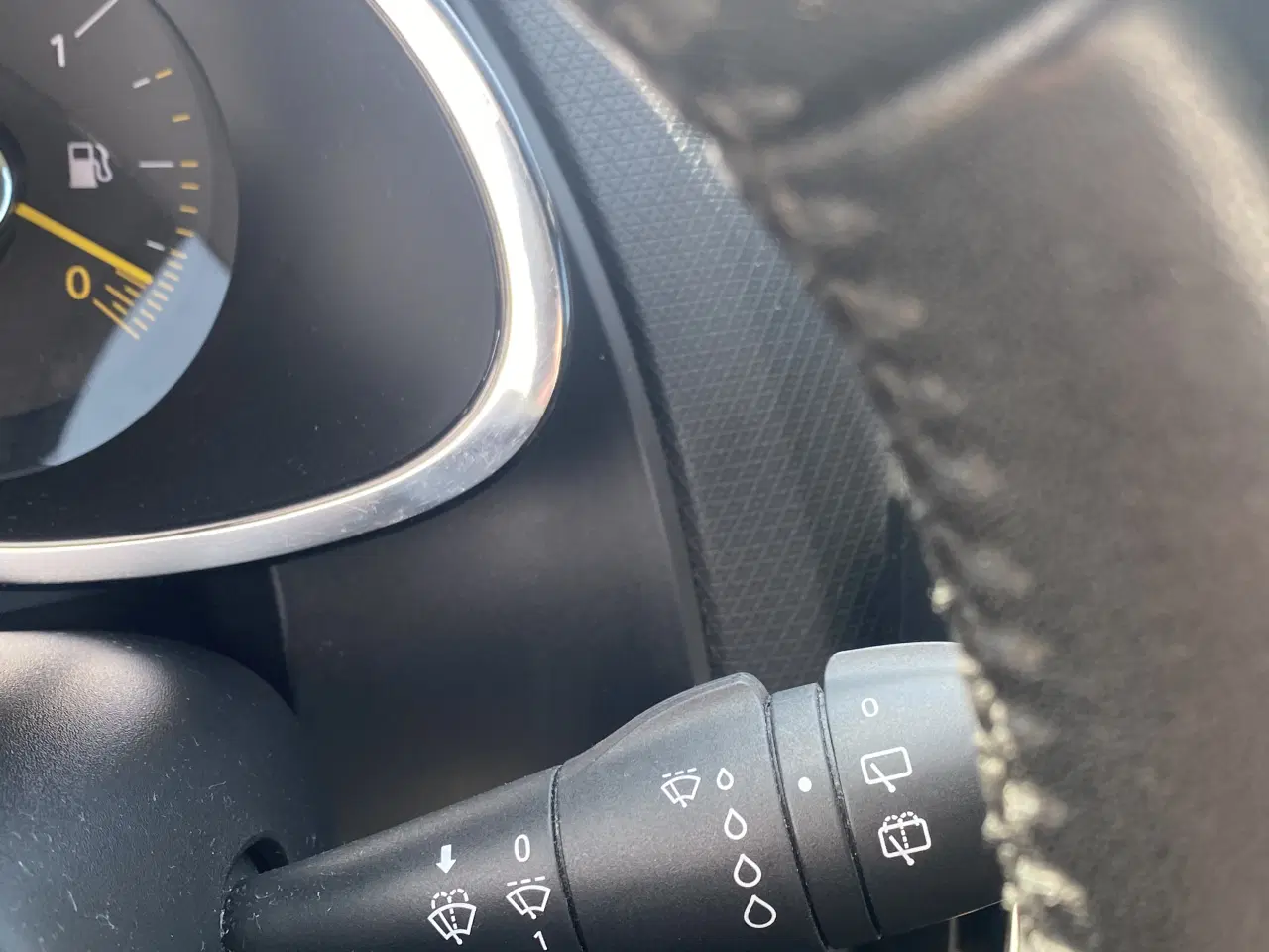 Billede 14 - Pendler bil - god starter bil