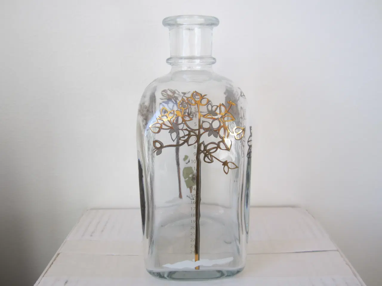 Billede 5 - 2007 Holmegaard juleflaske med 2 glas i gaveæske.