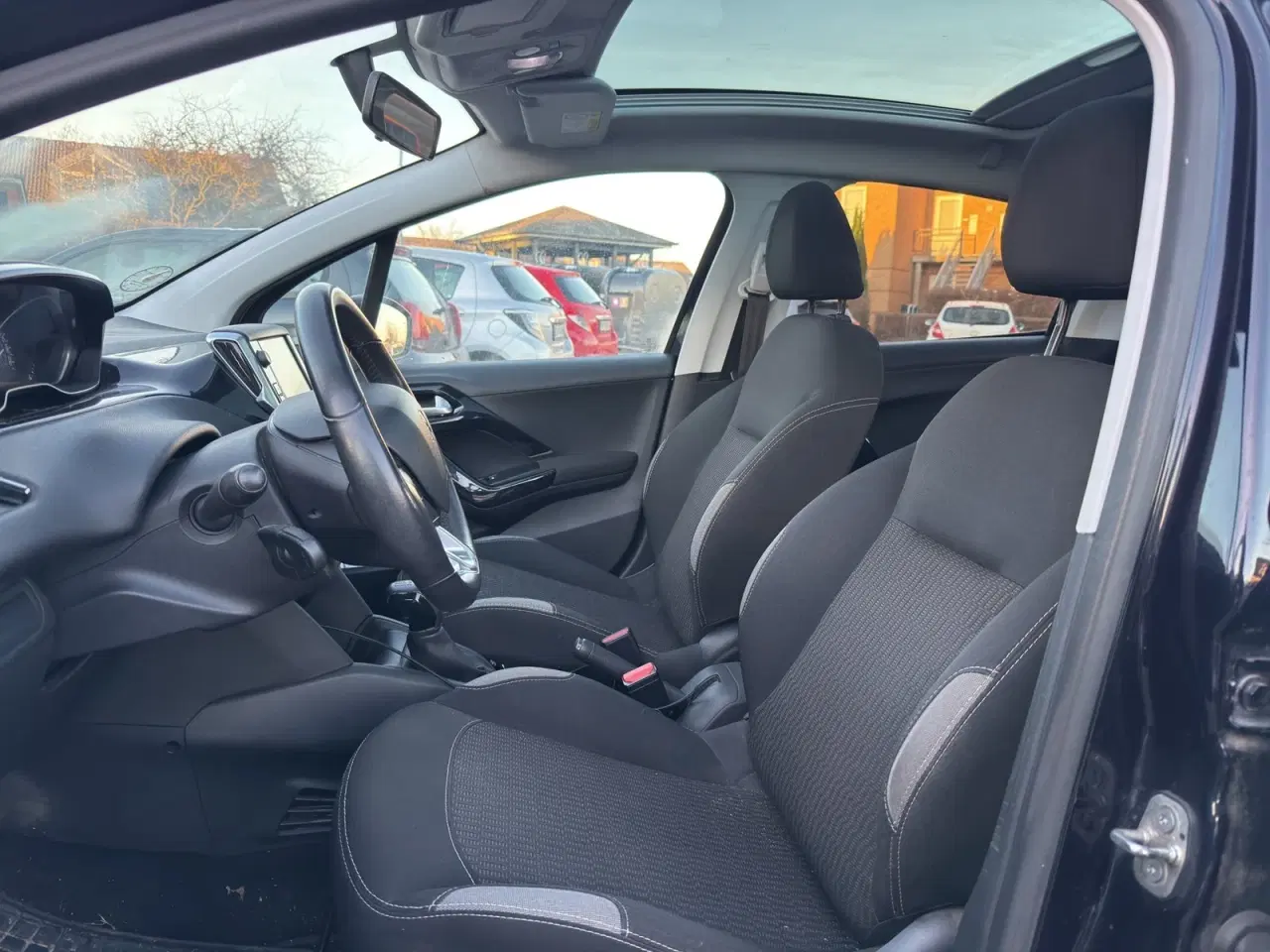 Billede 9 - Peugeot 208 1,2 VTi 82 Active