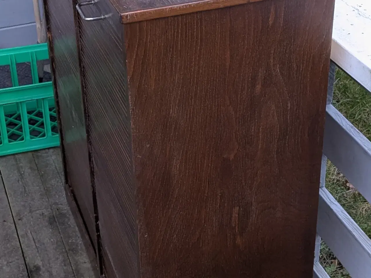 Billede 2 - Retro Arkivskab med 2 jalousi låger.