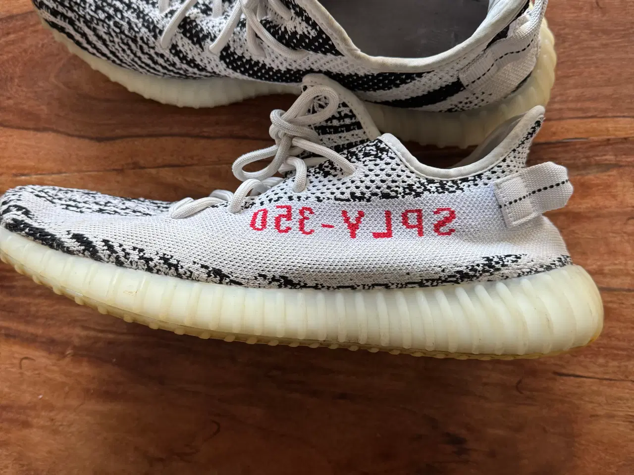 Billede 1 - Yeezy Boost 350 V2 Zebra