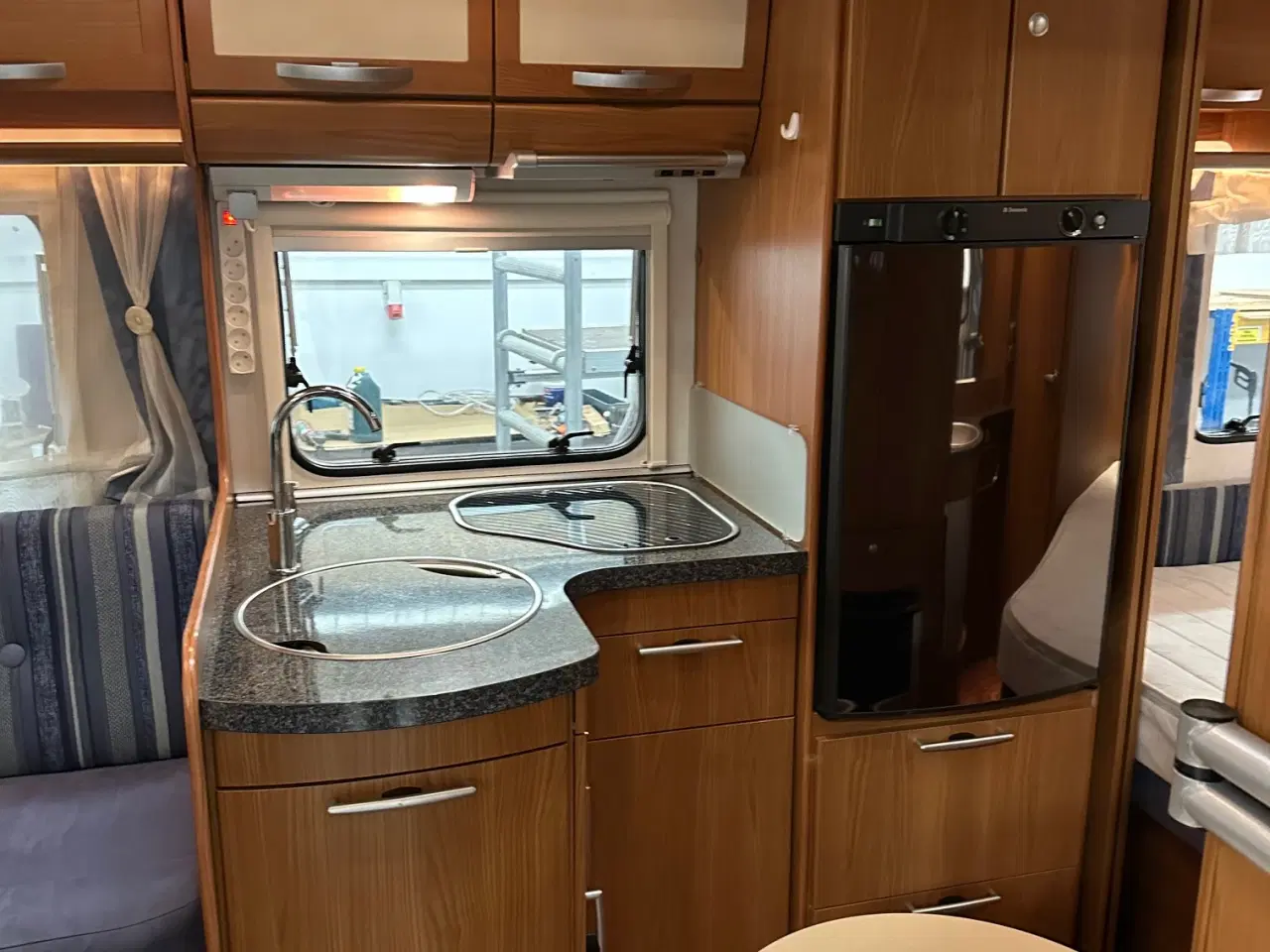 Billede 10 - Campingvogn Hymer Nova 545  Campingvogn