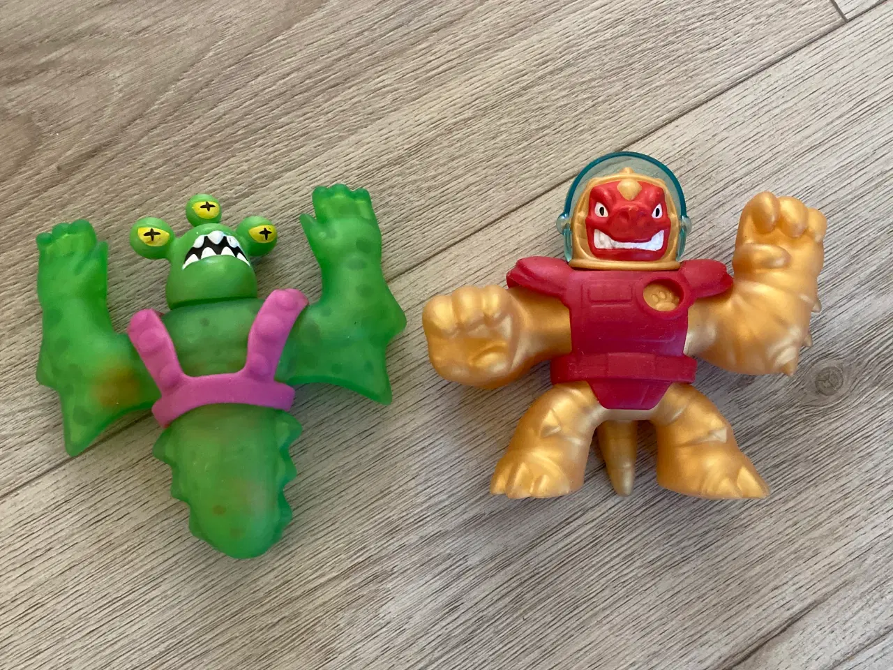 Billede 2 - Goo jit zu figur (2 pak)