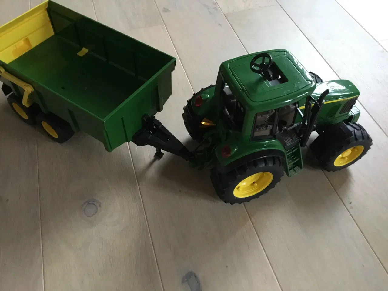 Billede 2 - John Deere Traktor med vogn