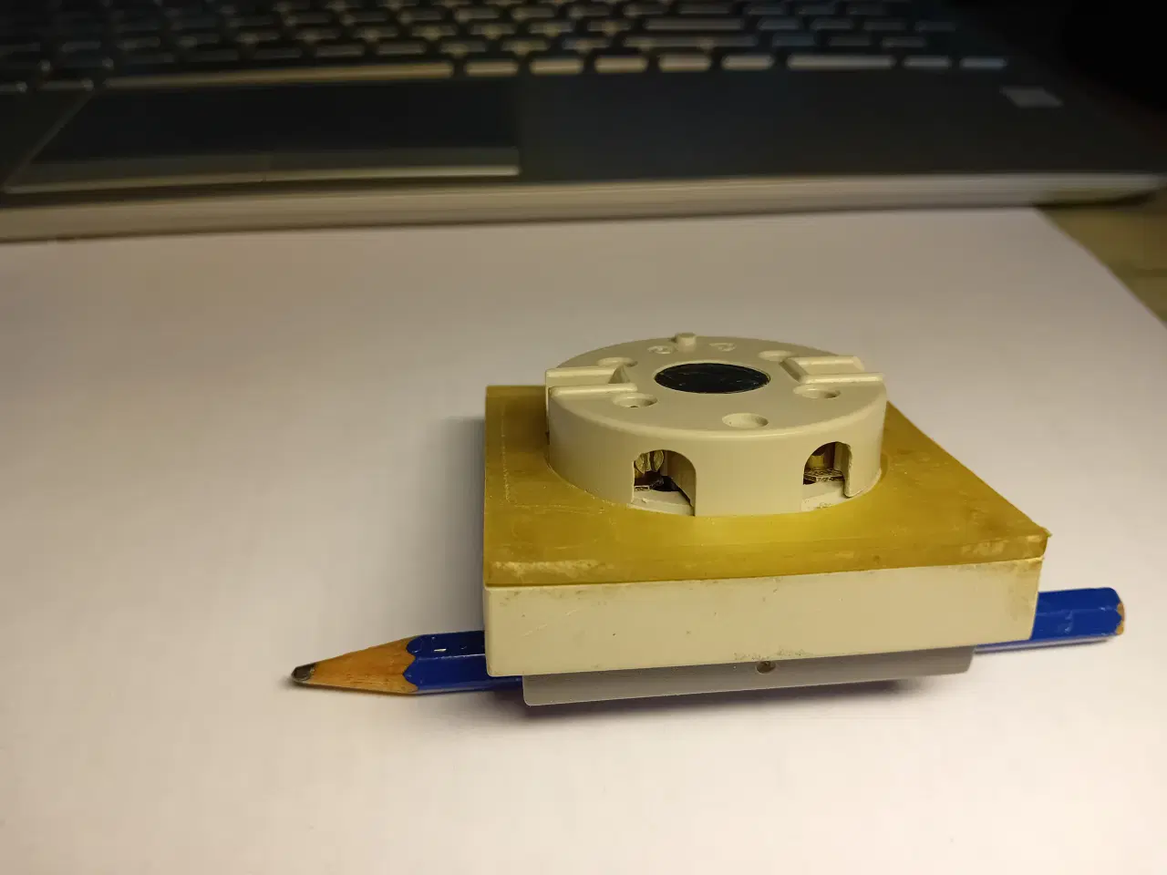 Billede 4 - Kontakter