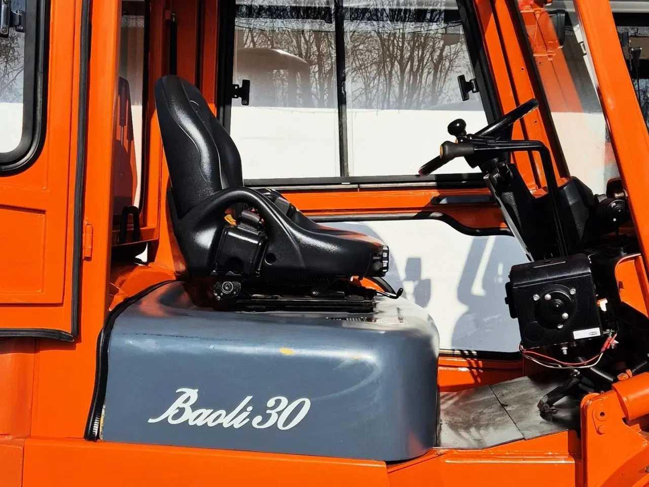 Billede 14 - Baoli 30 / ekstrem velholdt og kun 1300 timer / lukket kabine