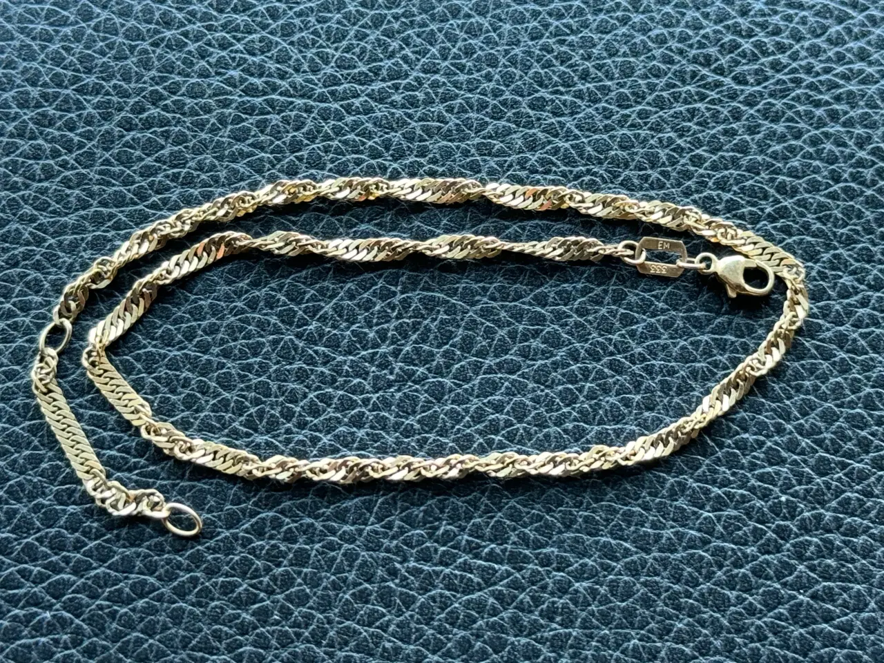 Billede 10 - Snoet Ankelkæde i 8 kt. guld 26 cm.