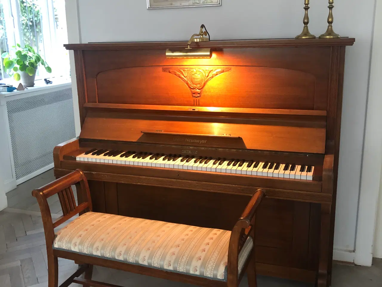 Billede 1 - Klaver og skammel