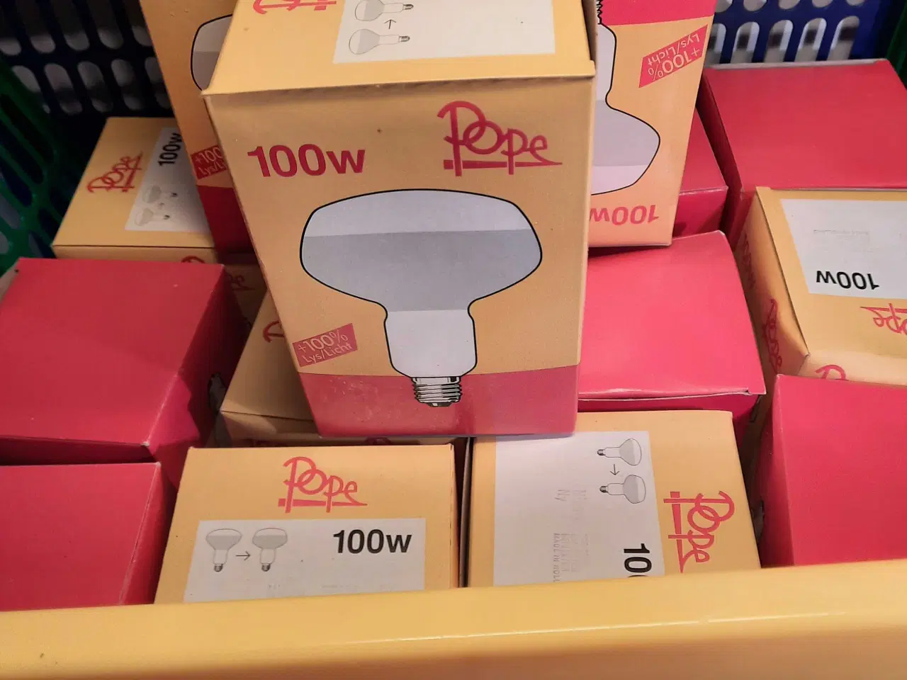 Billede 1 - El pærer. Reflektor med stor sokkel.