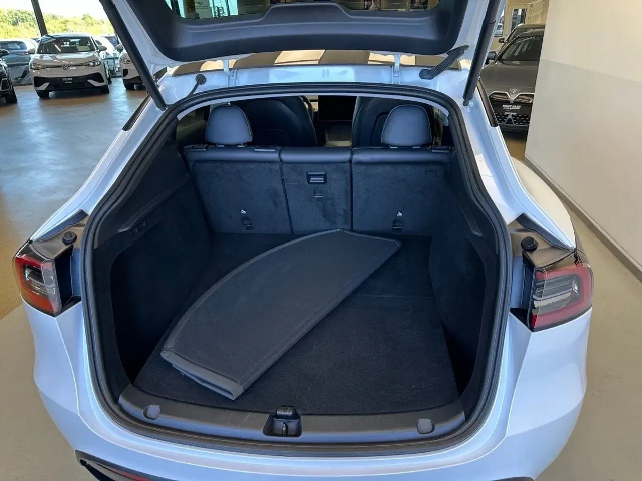 Billede 10 - Tesla Model Y Long Range AWD