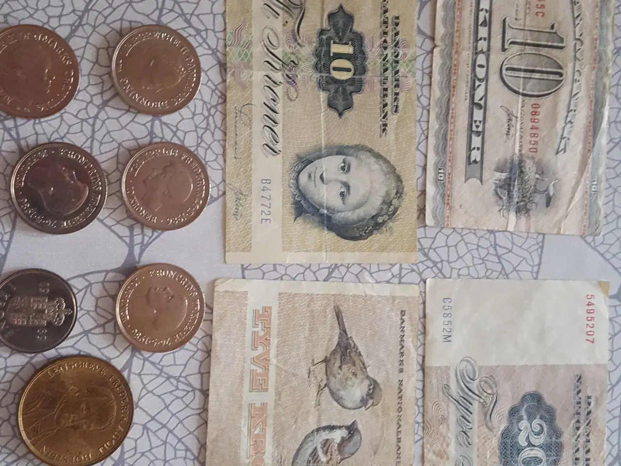 Billede 1 - Mønter og sedler 