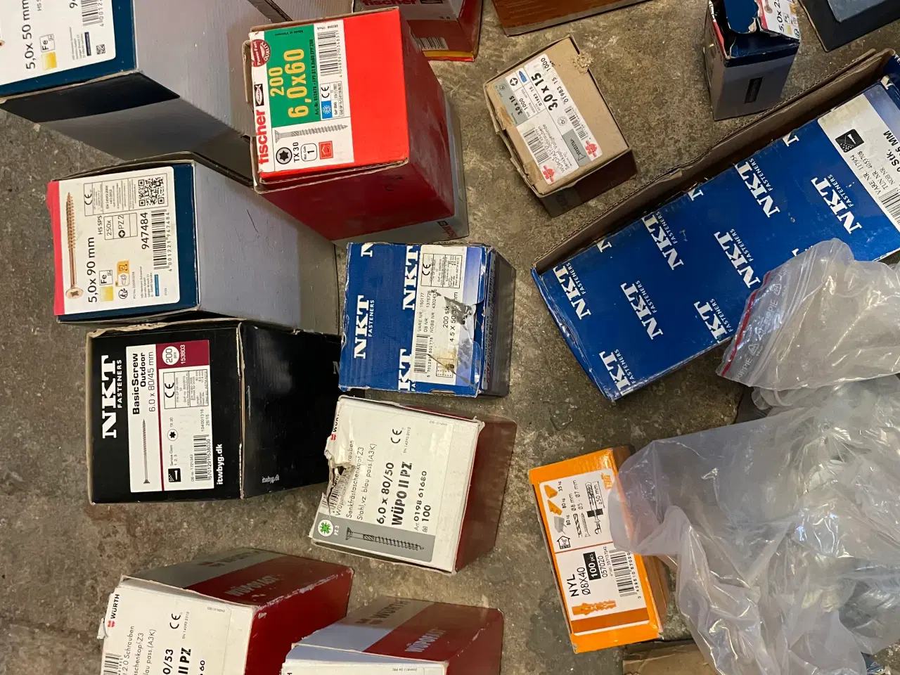 Billede 4 - Div. Skruer,rawlplugs, søm