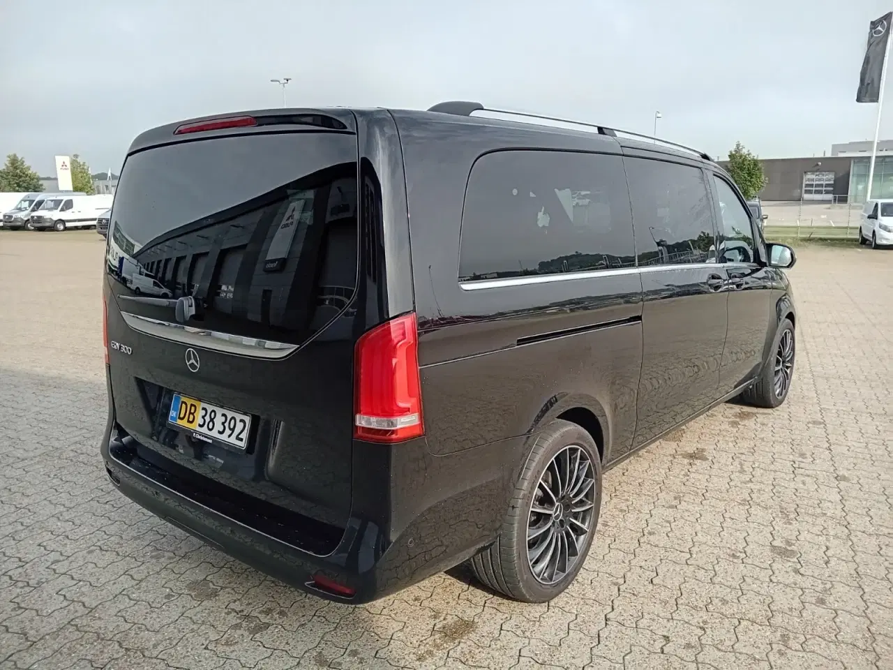 Billede 6 - Mercedes EQV300  XL Van