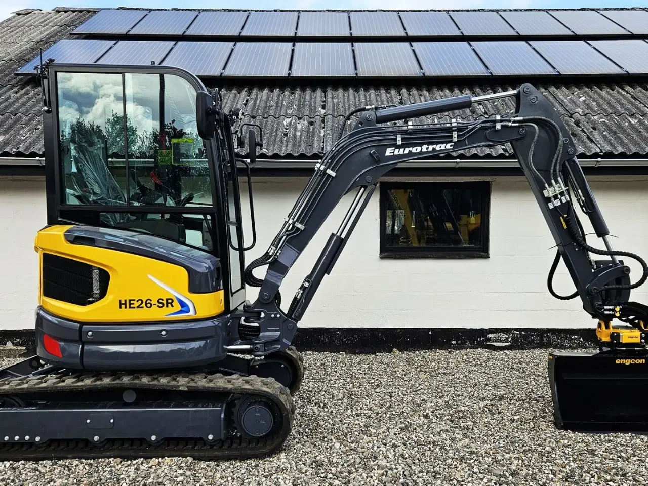 Billede 1 - Eurotrac HE26-SR / fabriksny / Engcon rotortilt / Yanmar motor / skovlsæt