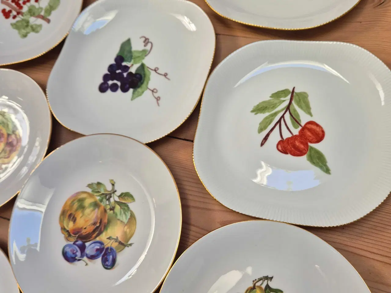 Billede 2 - Håndmalede tallerkener 