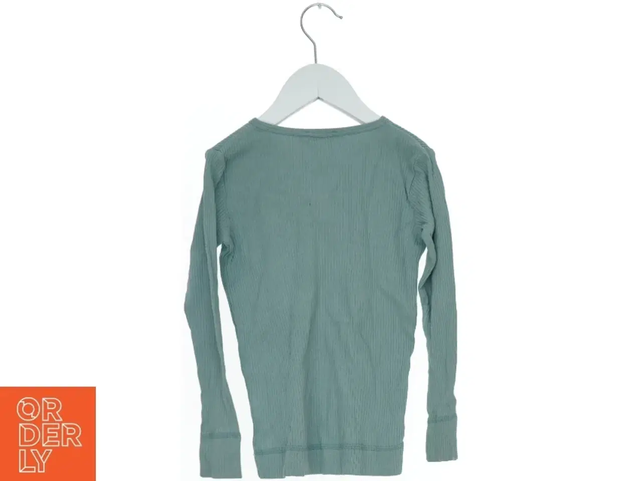 Billede 2 - Langærmet ribbet bluse med knapper fra MarMar (str. 110)