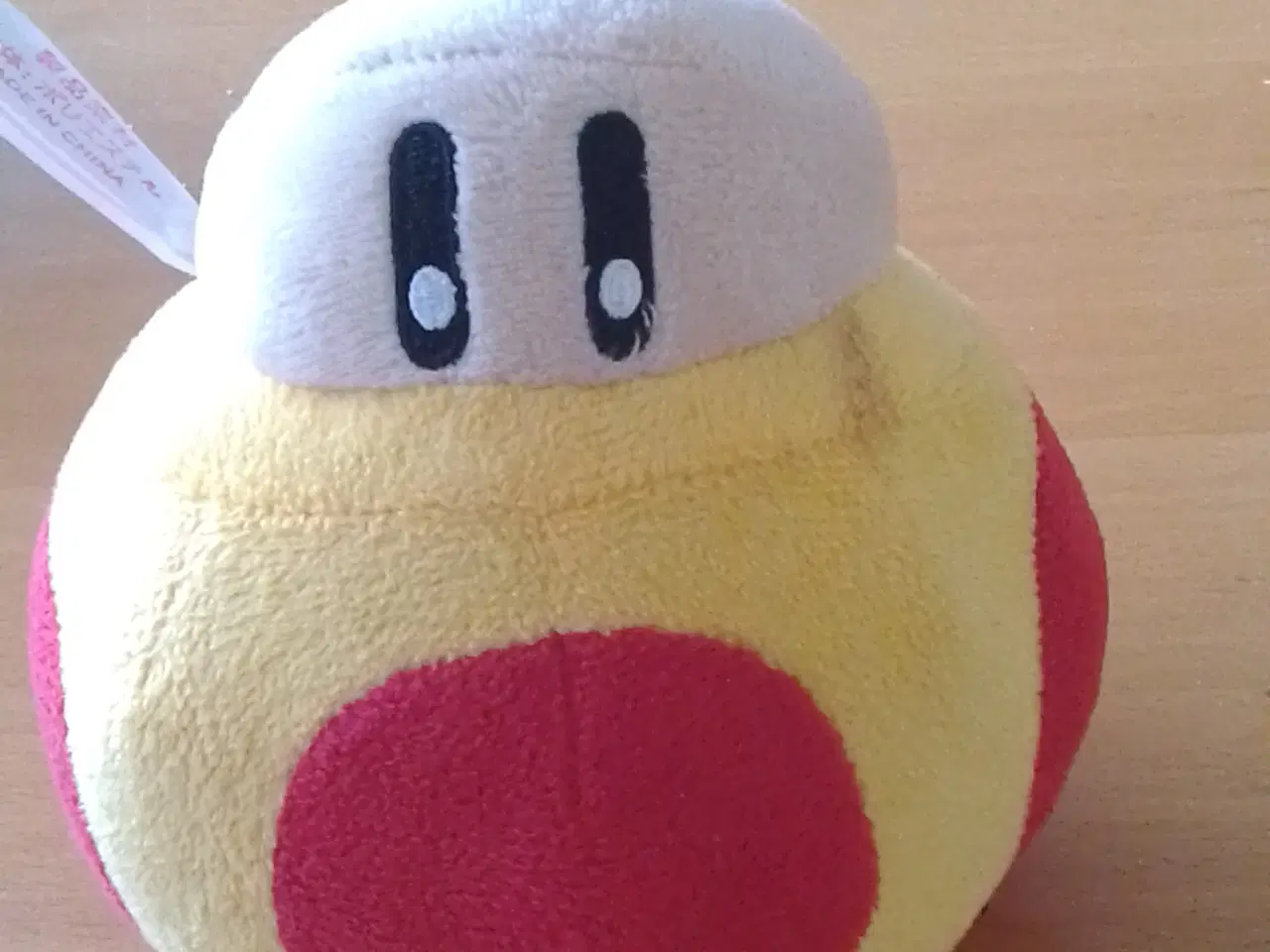 Billede 12 - 4 figurer, kugle og yoyo og 7 bamser