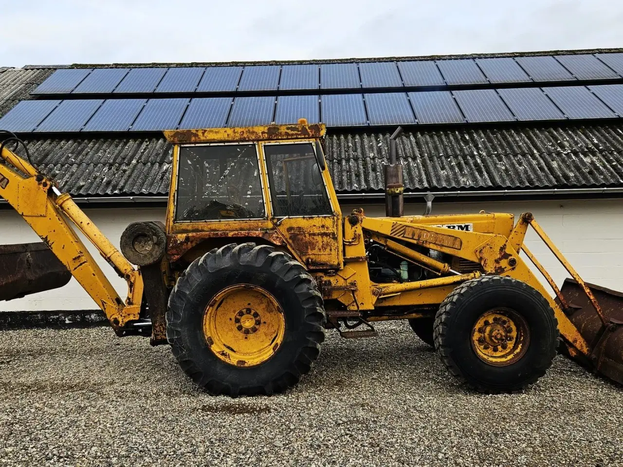 Billede 1 - Hydrema 79v6 / starter og kører / gode dæk