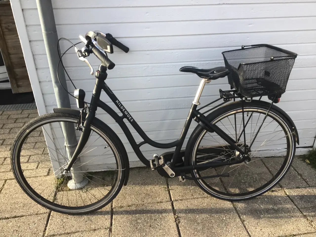 Billede 1 - Sælges dame cykel fra 2022