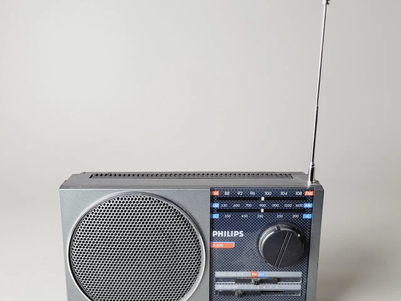 Billede 4 - ⭐️· Retro Philips Radio - Velfungerende og i flot 