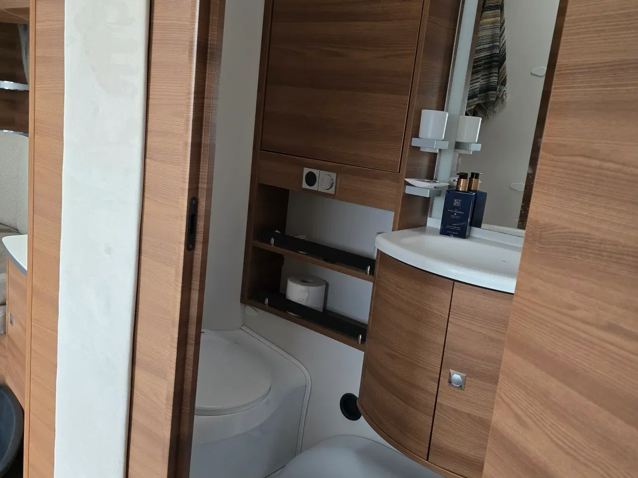 Billede 5 - Mega flot og dejlig campingvogn sælgess 