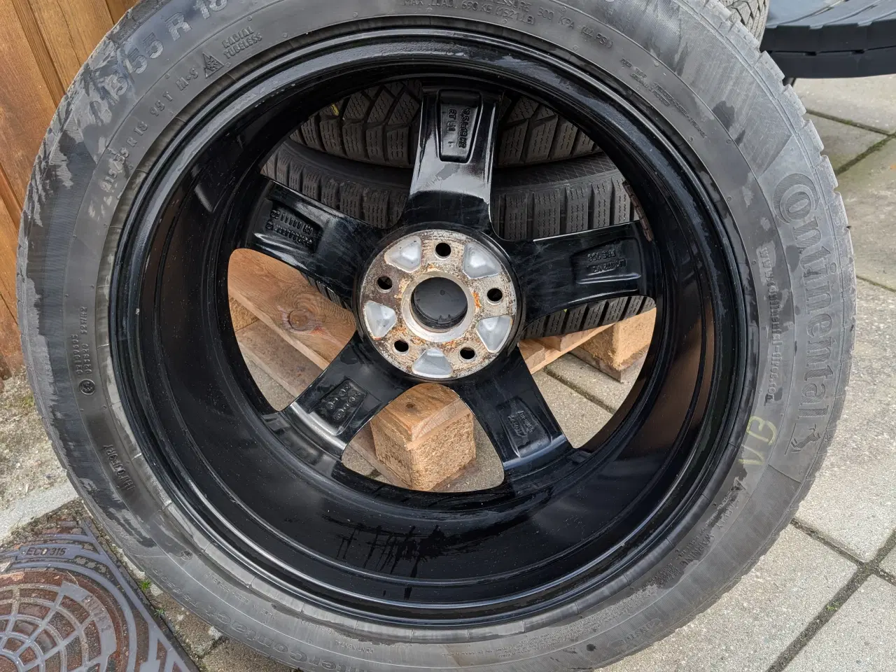 Billede 8 - Vinterhjul 18" alufælge