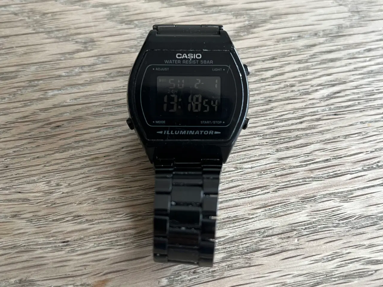 Billede 1 - Casio 3294 B640W, stålrem, sort