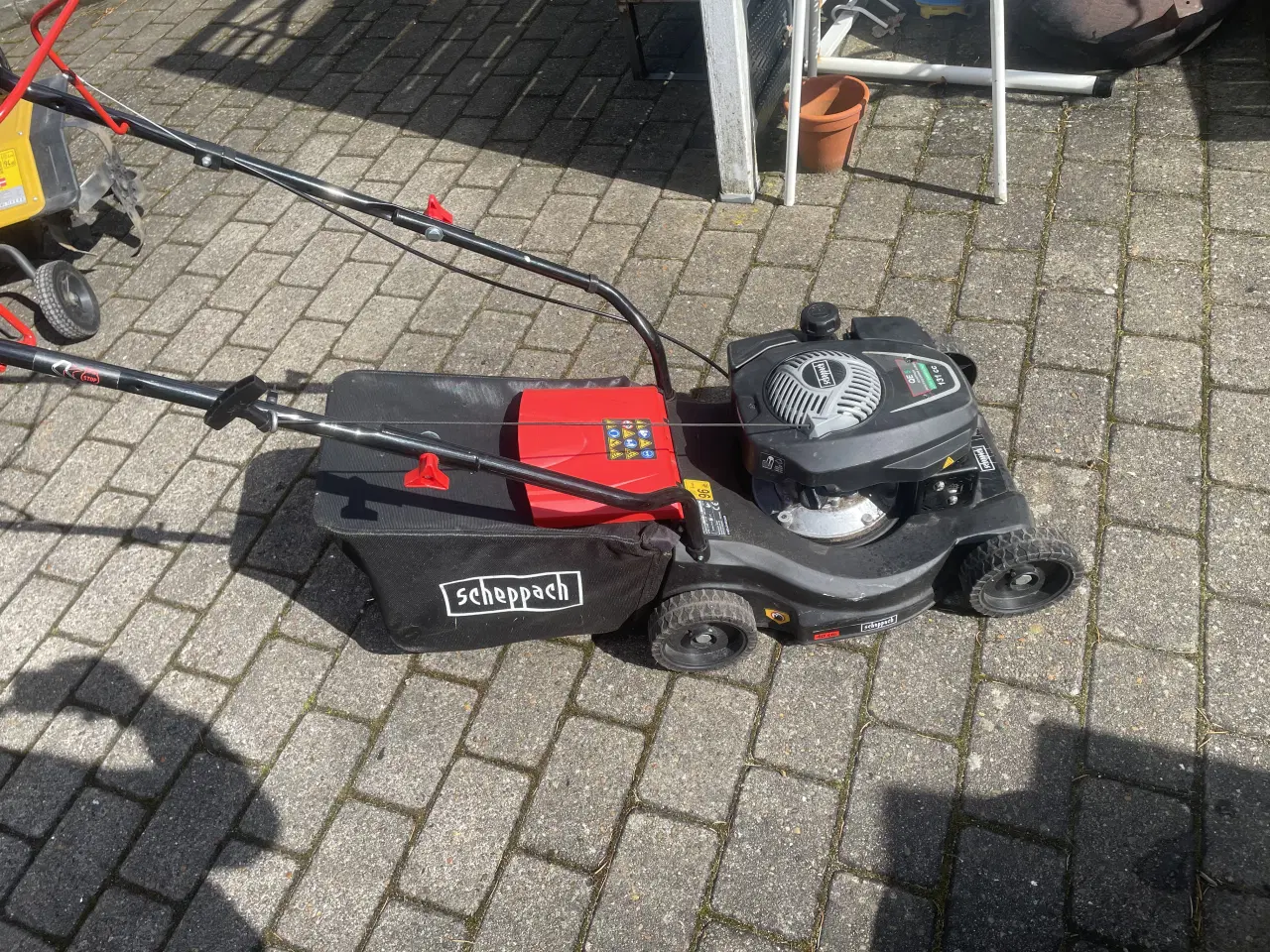 Billede 5 - Plæneklipper