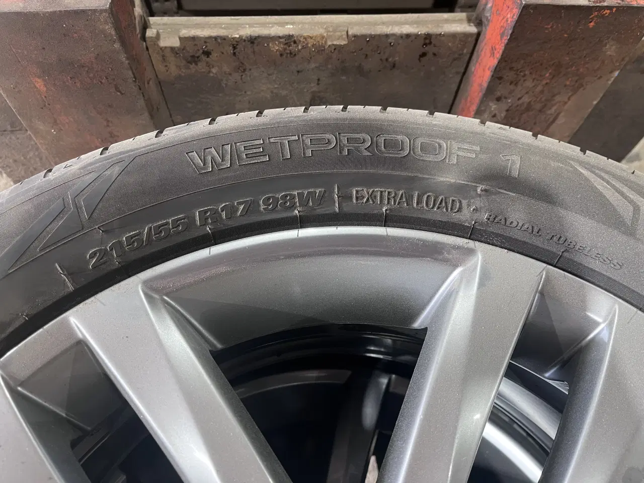 Billede 3 - Vw Alu fælge med sommerdæk