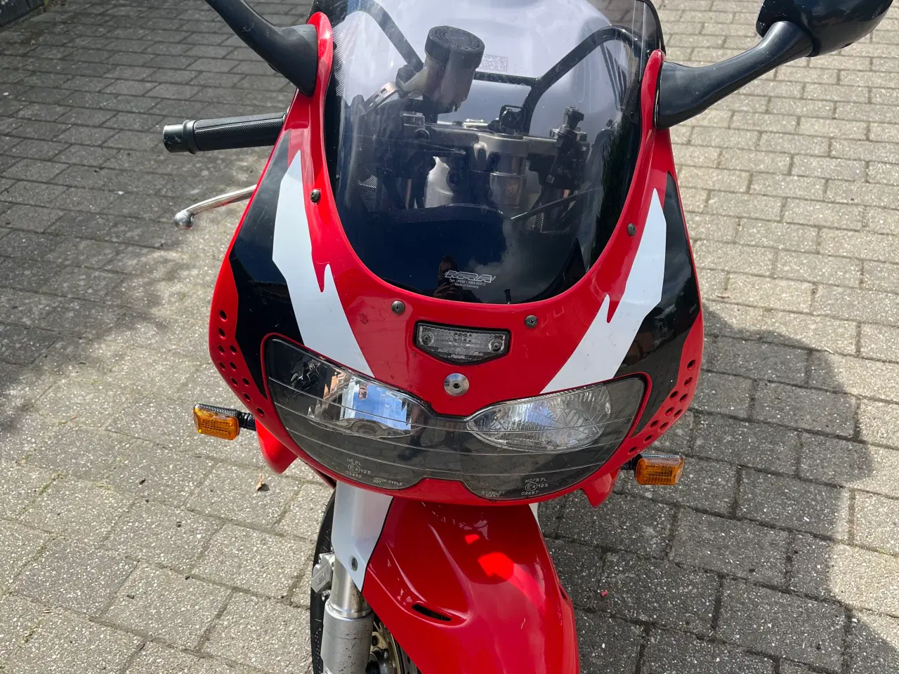Billede 3 - CBR 900 RR FIREBLADE