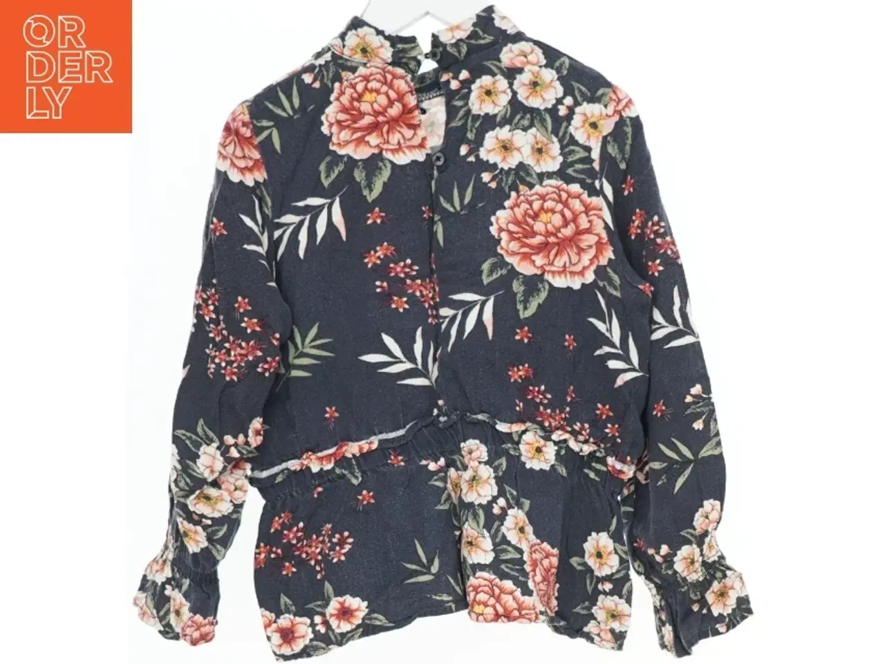 Billede 2 - Bluse med blomsterprint fra Name It (str. 128)