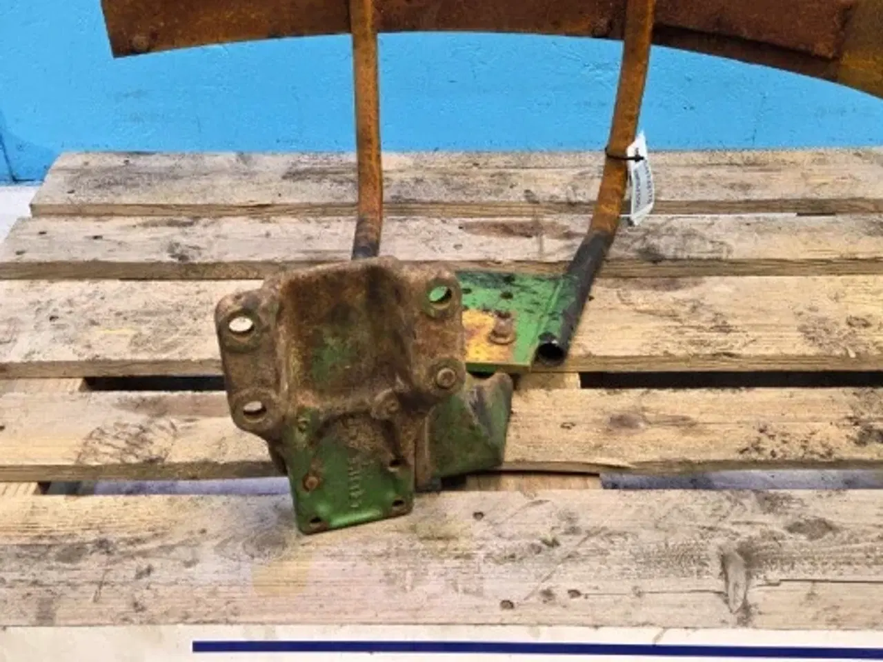 Billede 7 - John Deere 6300 Hjulskærm R.  AL164877