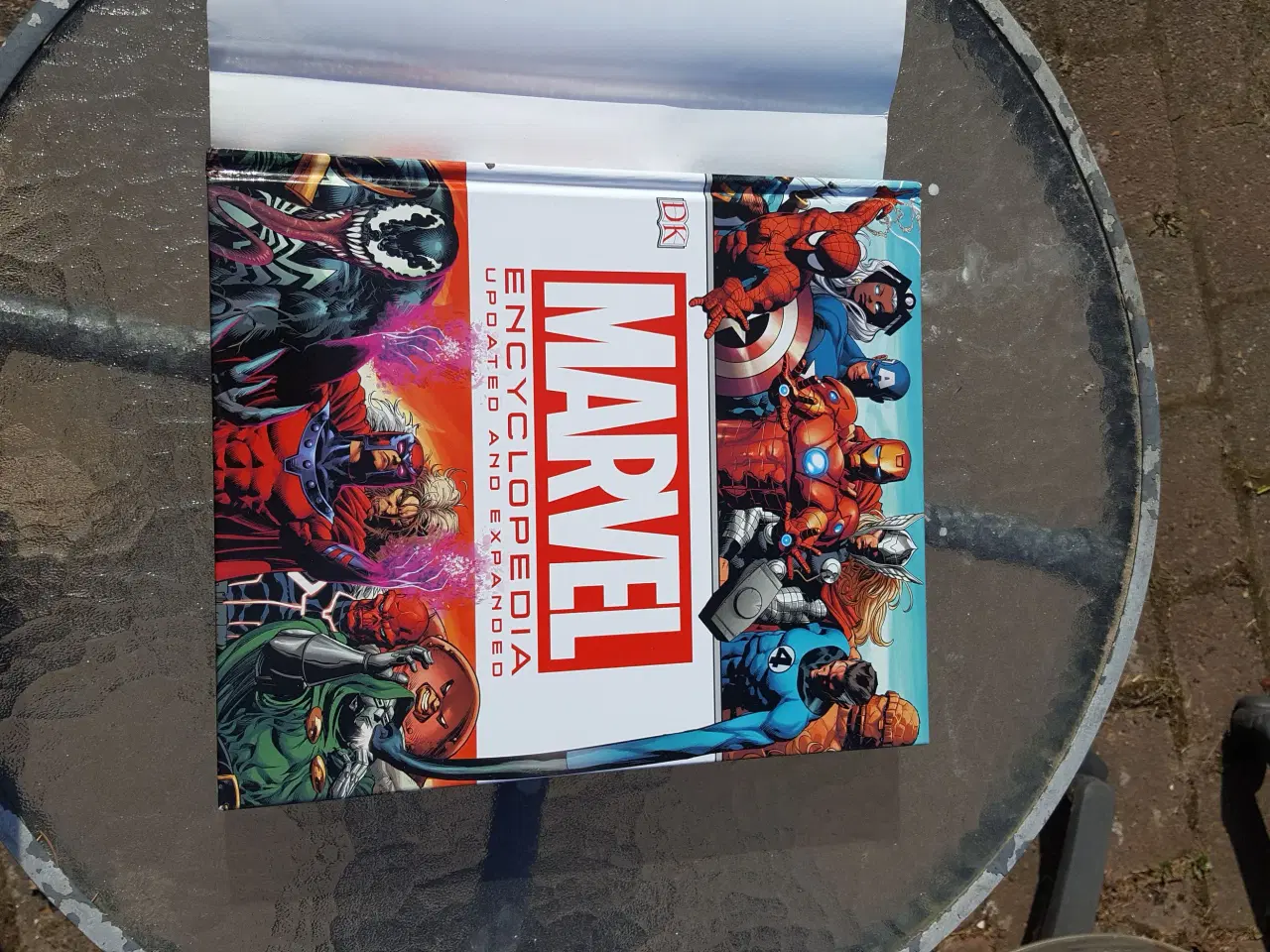 Billede 2 - marvel encyclopedia