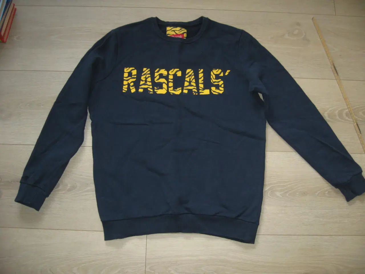 Billede 7 - Sweatshirts SuperDry og Rascals str S samlet pris