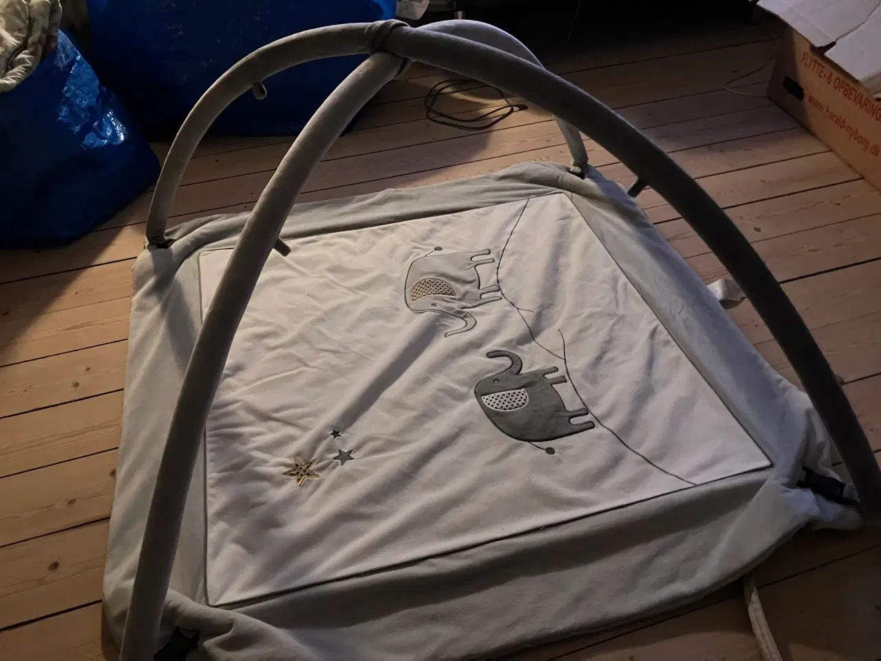 Billede 2 - Aktivitetstæppe til en baby