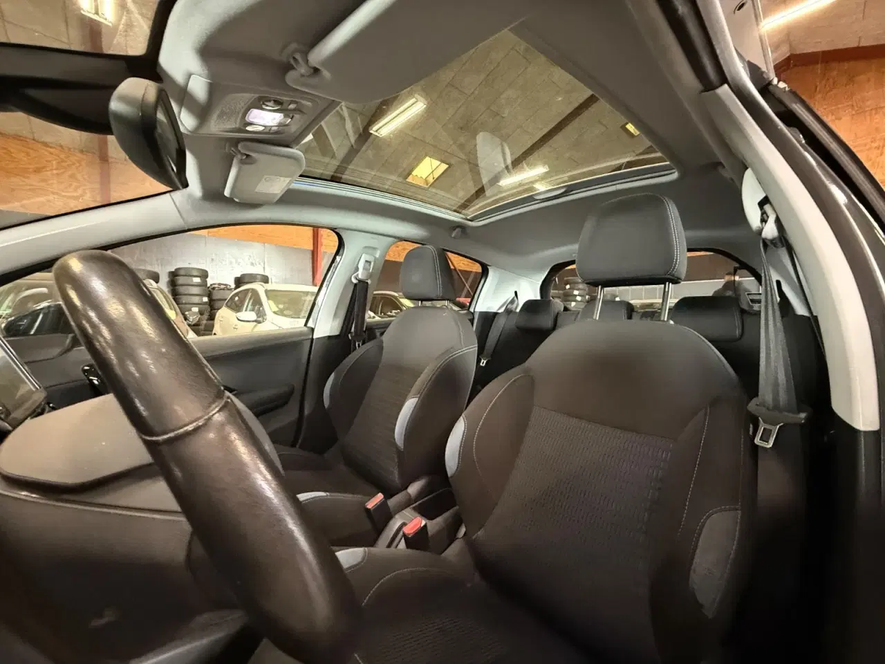 Billede 11 - Peugeot 208 1,2 VTi 82 Supreme Sky
