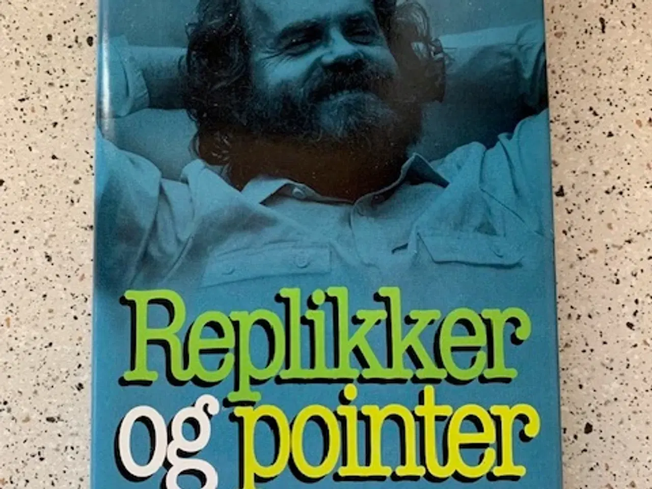 Billede 1 - Johannes Møllehave - Replikker og pointer