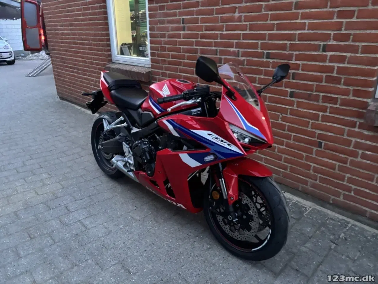 Billede 2 - Honda CBR 650 R E-Clutch