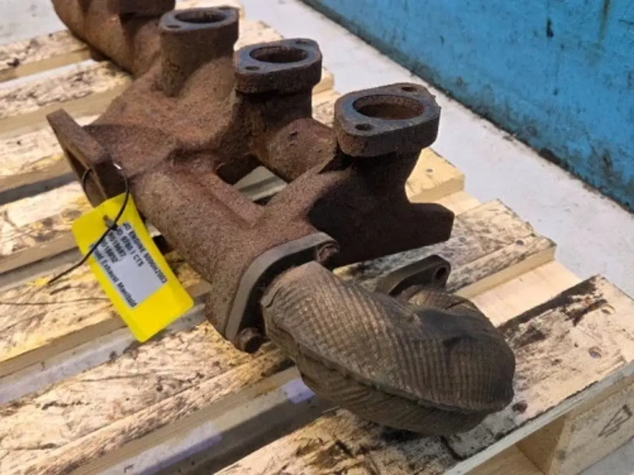 Billede 9 - John Deere 6090HZ003 Udstødningsmanifold R519687