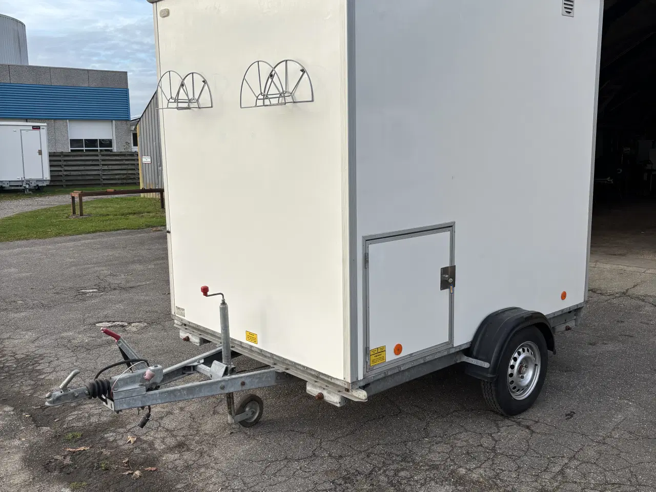 Billede 1 - Toiletvogn / bad udlejes