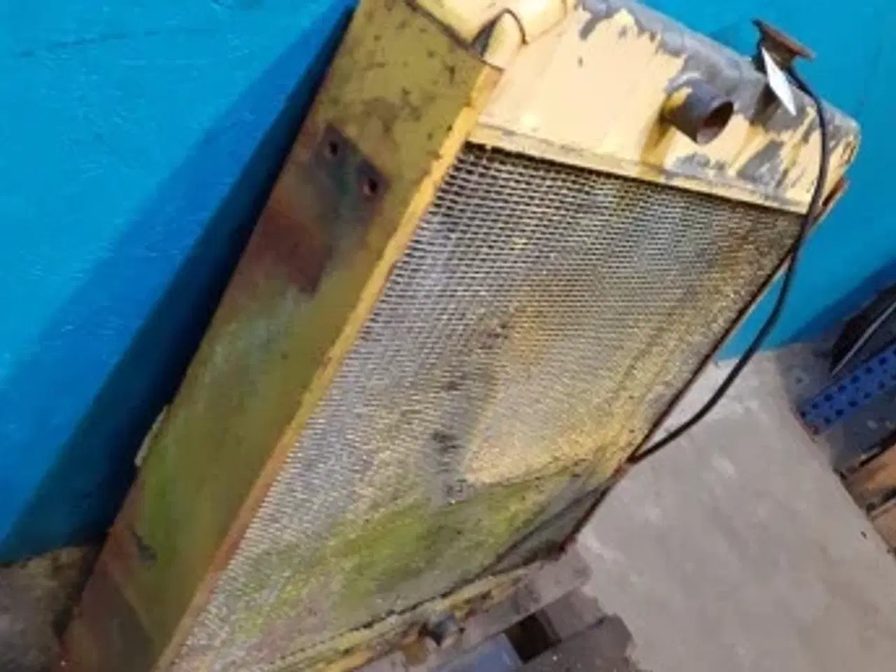 Billede 8 - New Holland 8055 Køler 80450341