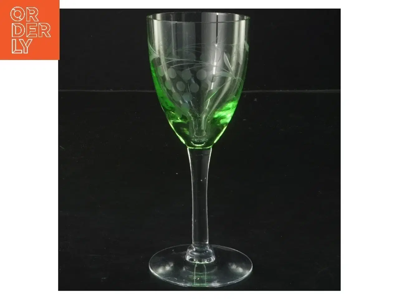 Billede 1 - Vintage grønt vinglas med mønster (str. Ø 6 cm længde 15 cm)