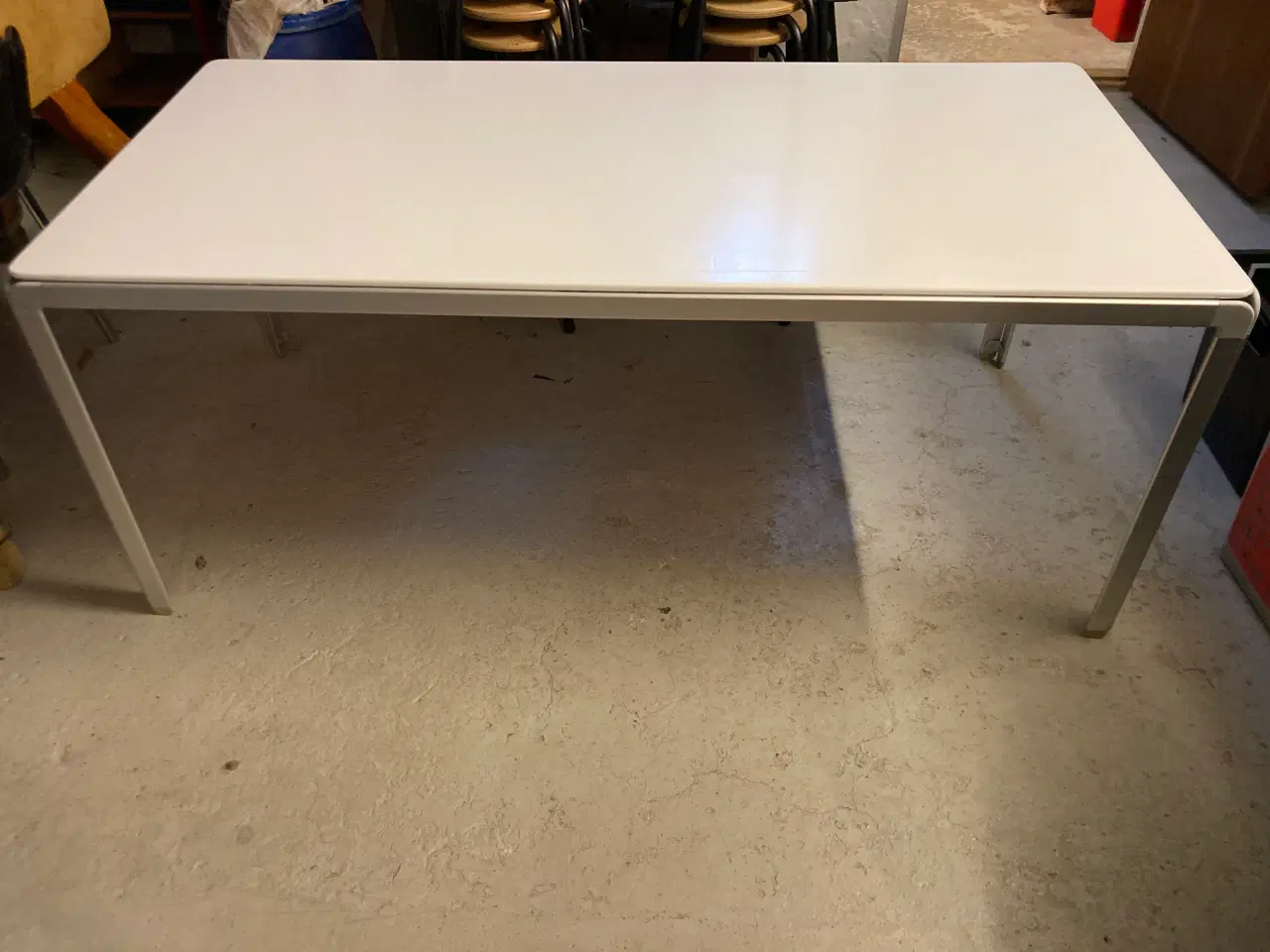 Billede 2 - Arne Jacobsen spisebord/ mødebord