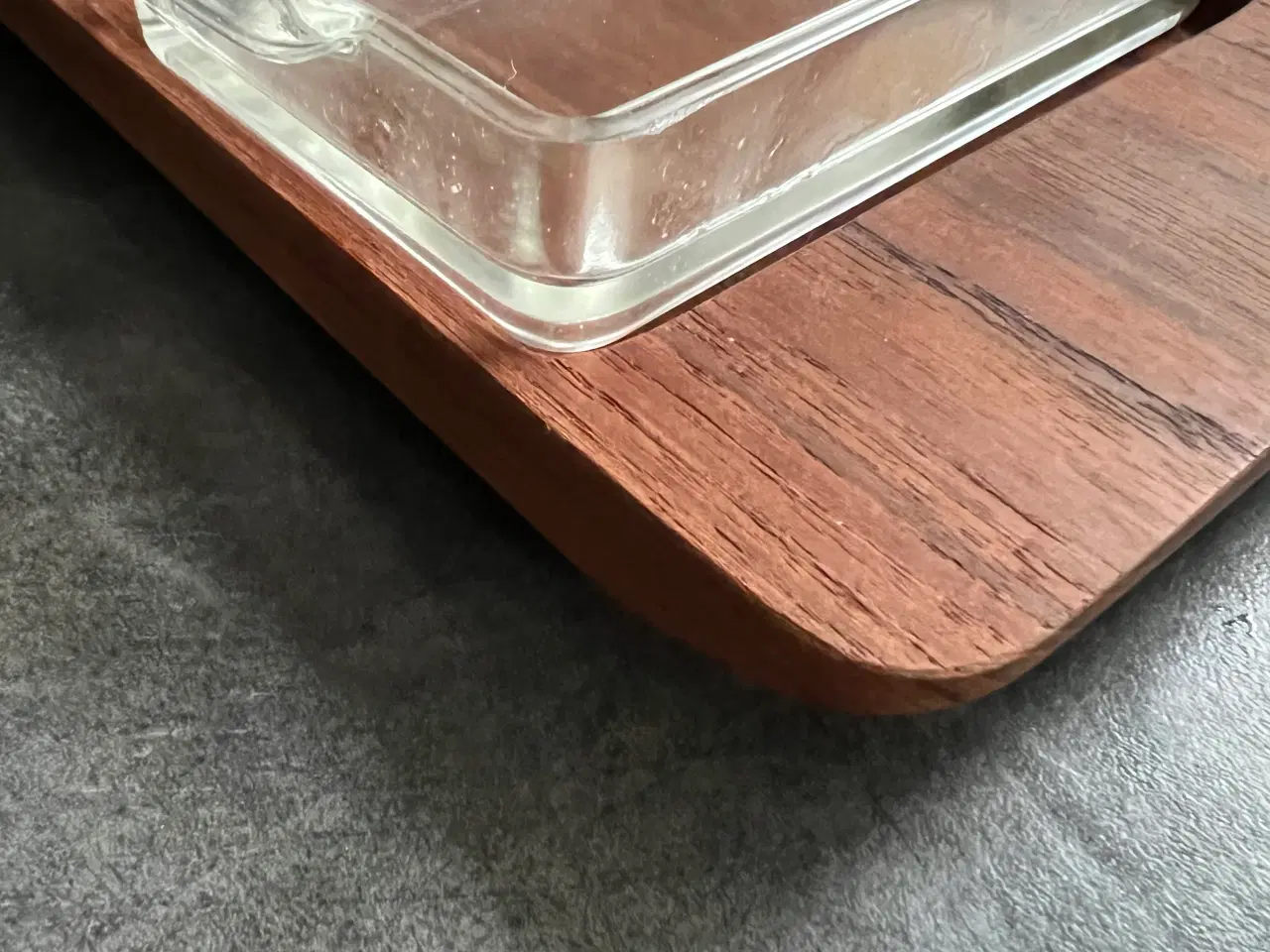 Billede 3 - Elegant Vintage Wiggers Cabaretfad i Teak med Glas