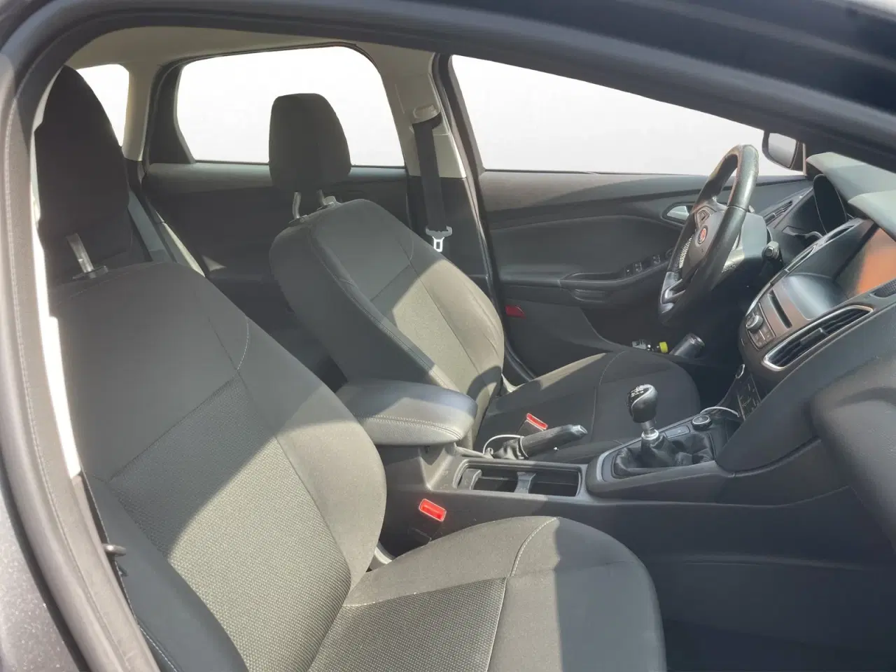 Billede 13 - Ford Focus 1,0 SCTi 125 Business stc.