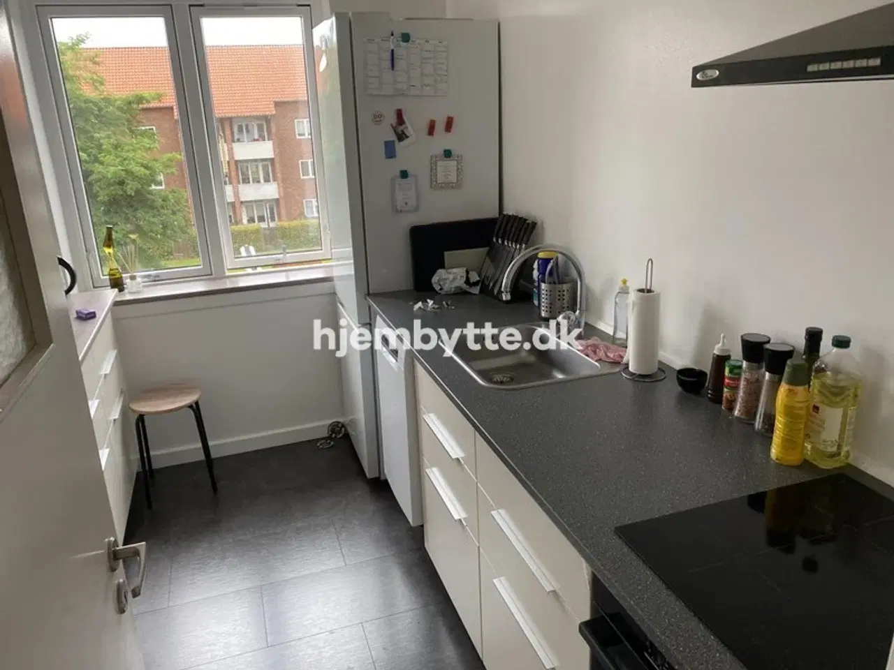 Billede 9 - Hjembytte - Stolpehøj