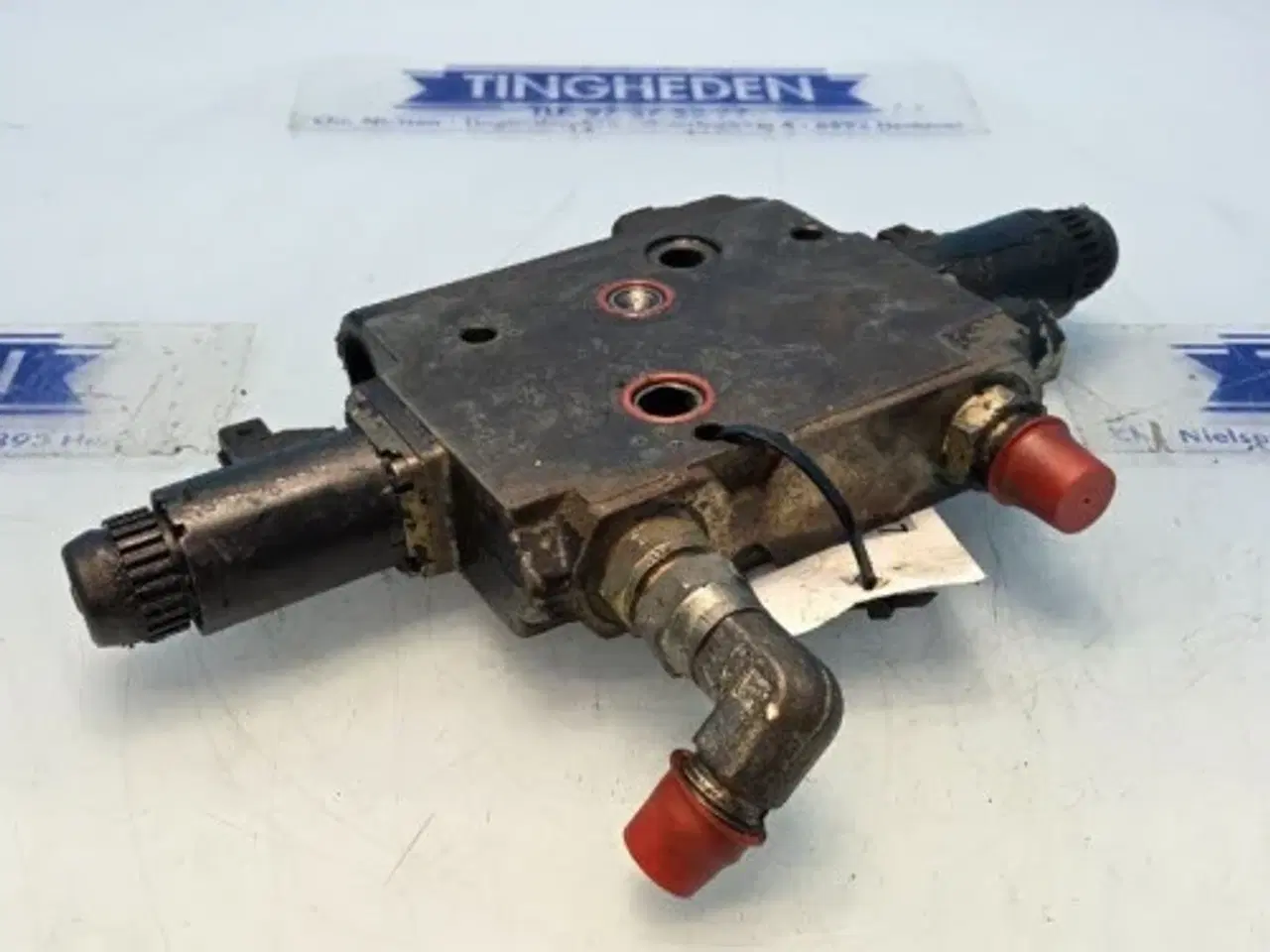 Billede 8 - Massey Ferguson 6290 Hydraulikventil 3796101M2
