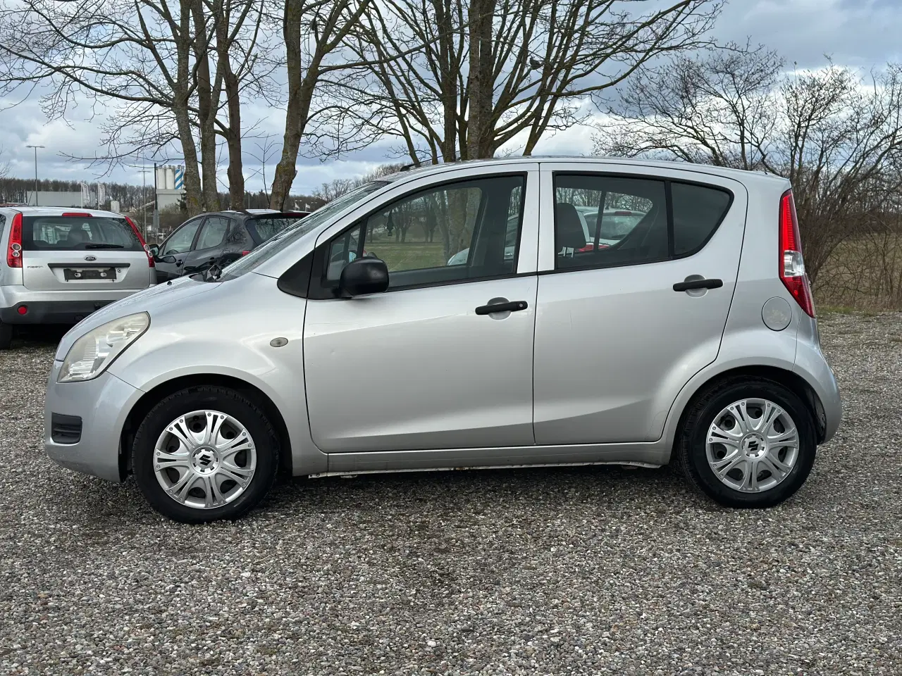 Billede 2 - NYSYNET SUZUKI SPLASH MED GRATIS NUMMERPLADES