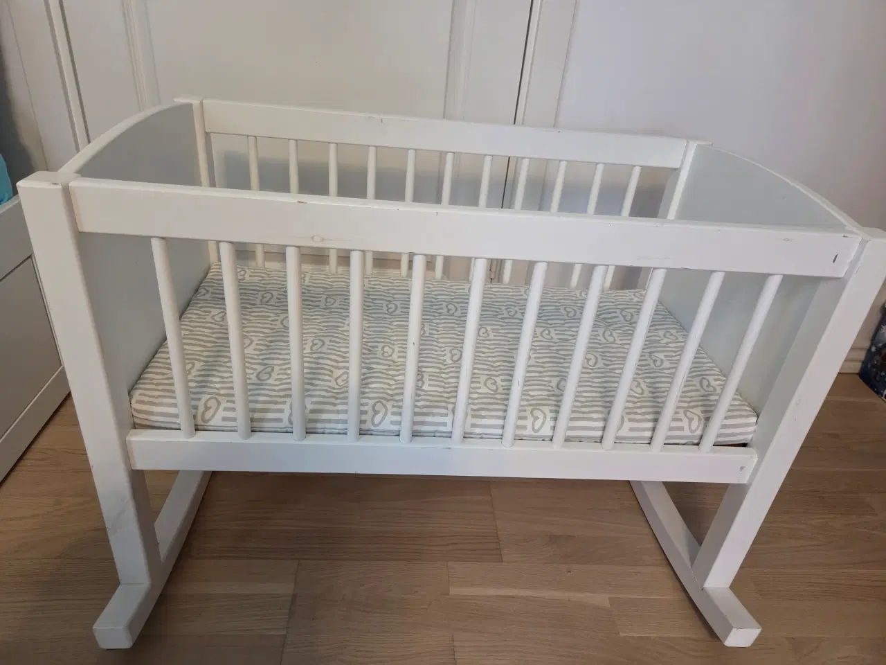 Billede 1 - Vugge fra baby sam