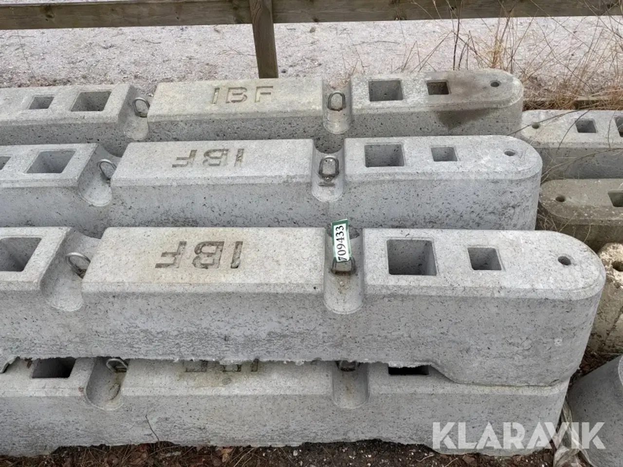 Billede 8 - Betonblokke / Afspærringsblokke IBF - 17 styk